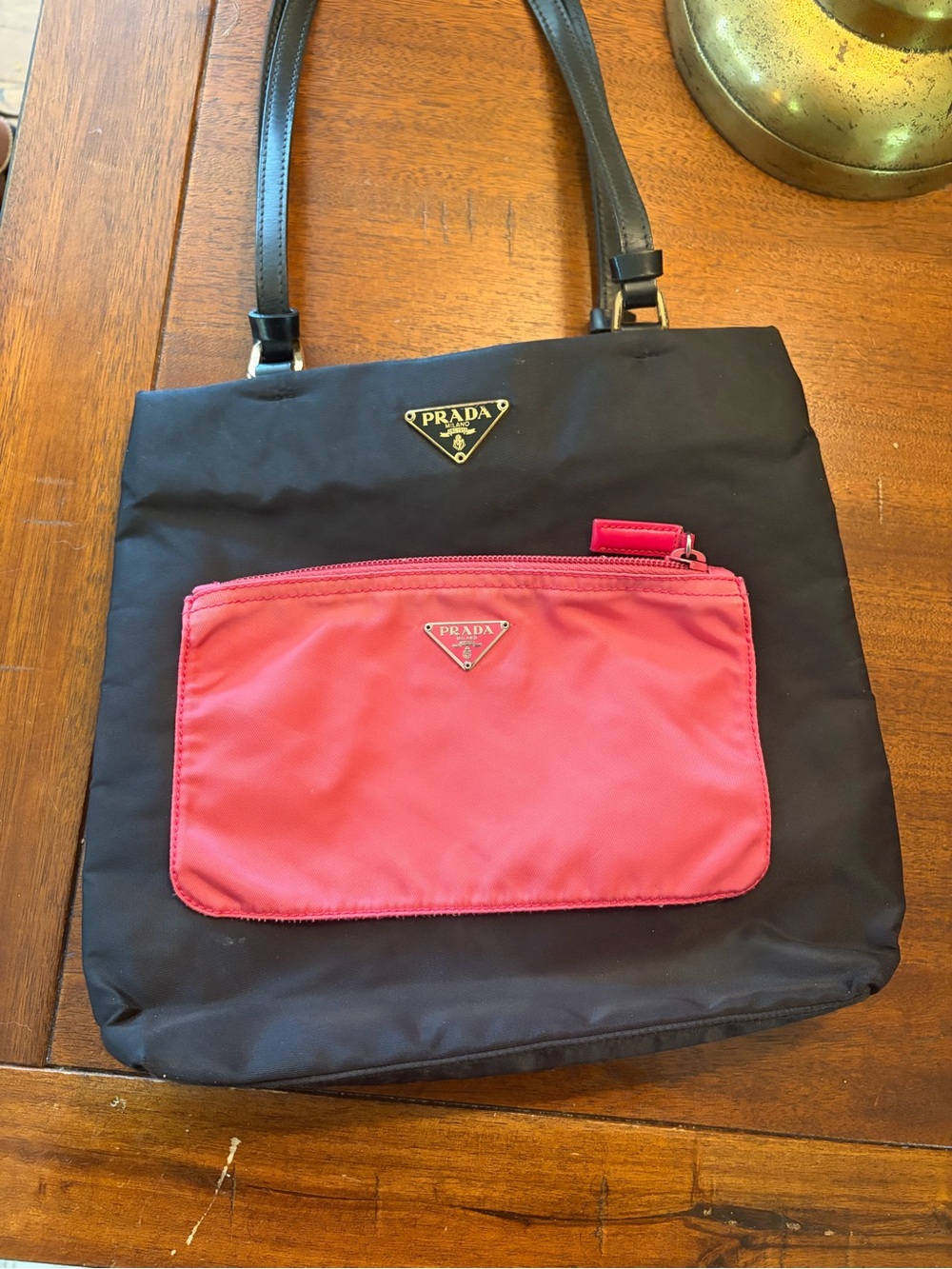 Prada Black vintage 2000’s Tessuto mini Nylon Shoulder Bag with Red Zip Pouch - Picture 12 of 16